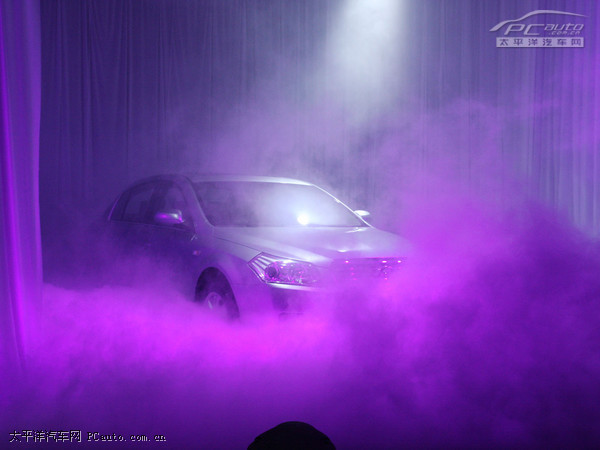2010款奔腾B70