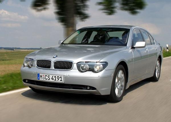 成都2月豪车销量排名出炉 宝马7系勇夺桂冠