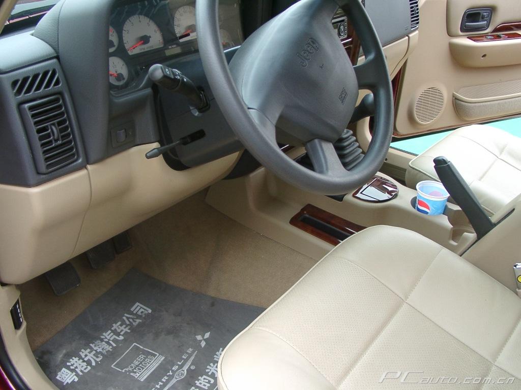 Jeep2500车舱内饰高清图片 共94张,第13张 北京奔驰汽车图片壁纸高清图片