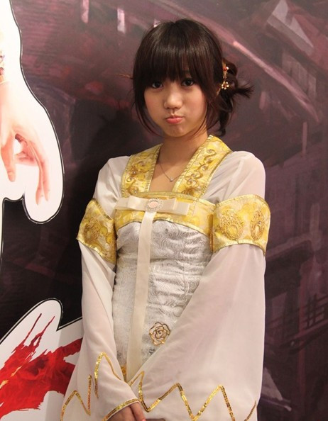 2011网博会《天龙3》Showgirl黄子芸现场照片