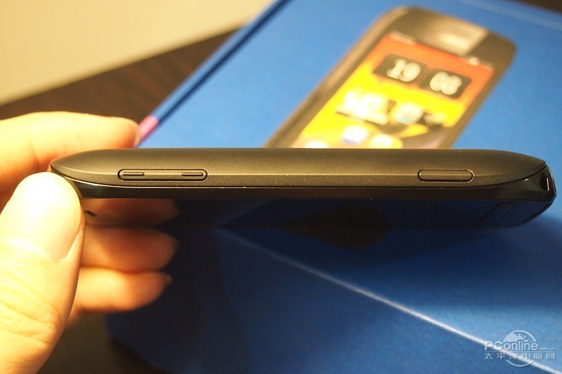 诺基亚603图赏_数码图赏壁纸下载