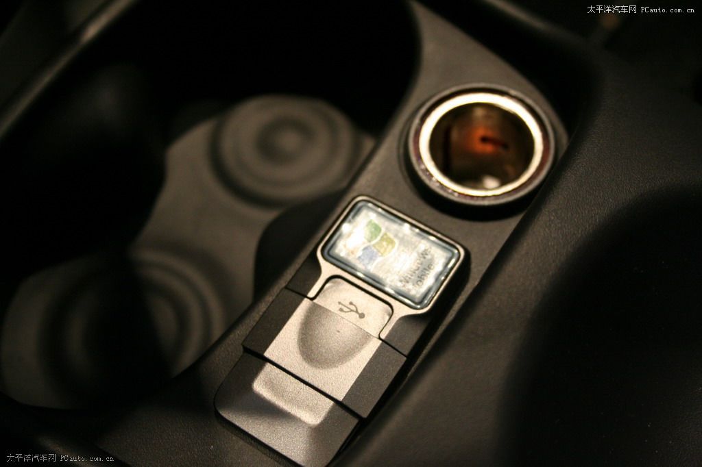 Ɓ500DƬ