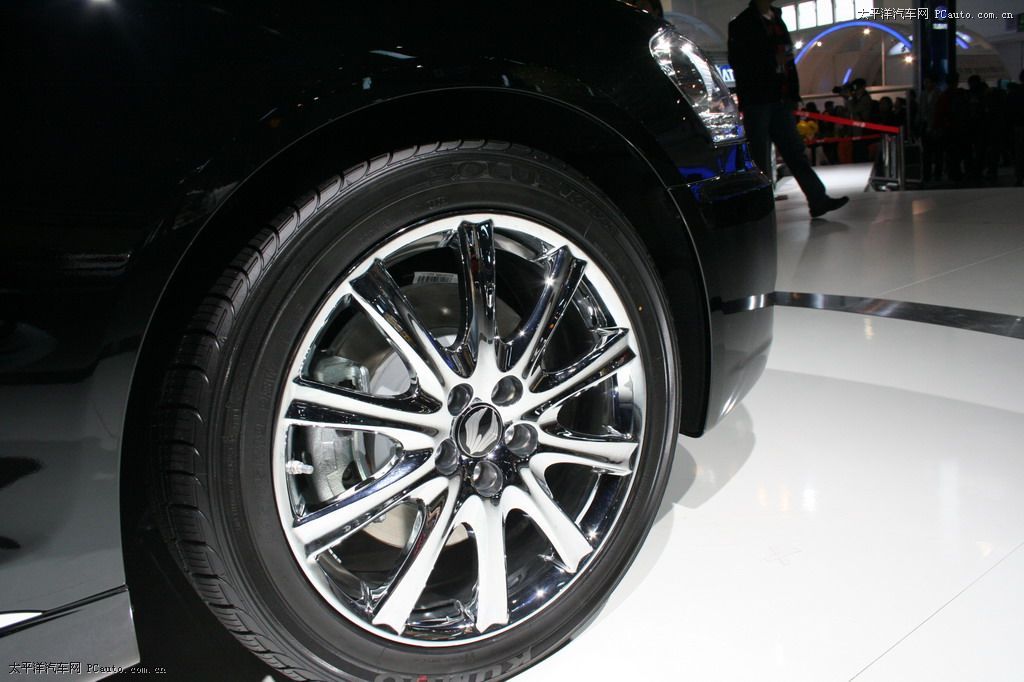 新主席車展高清大圖