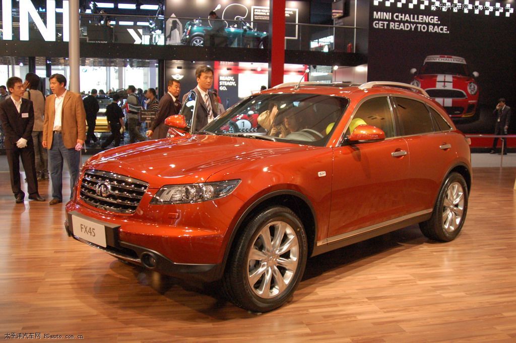 英菲尼迪FX車(chē)展高清大圖