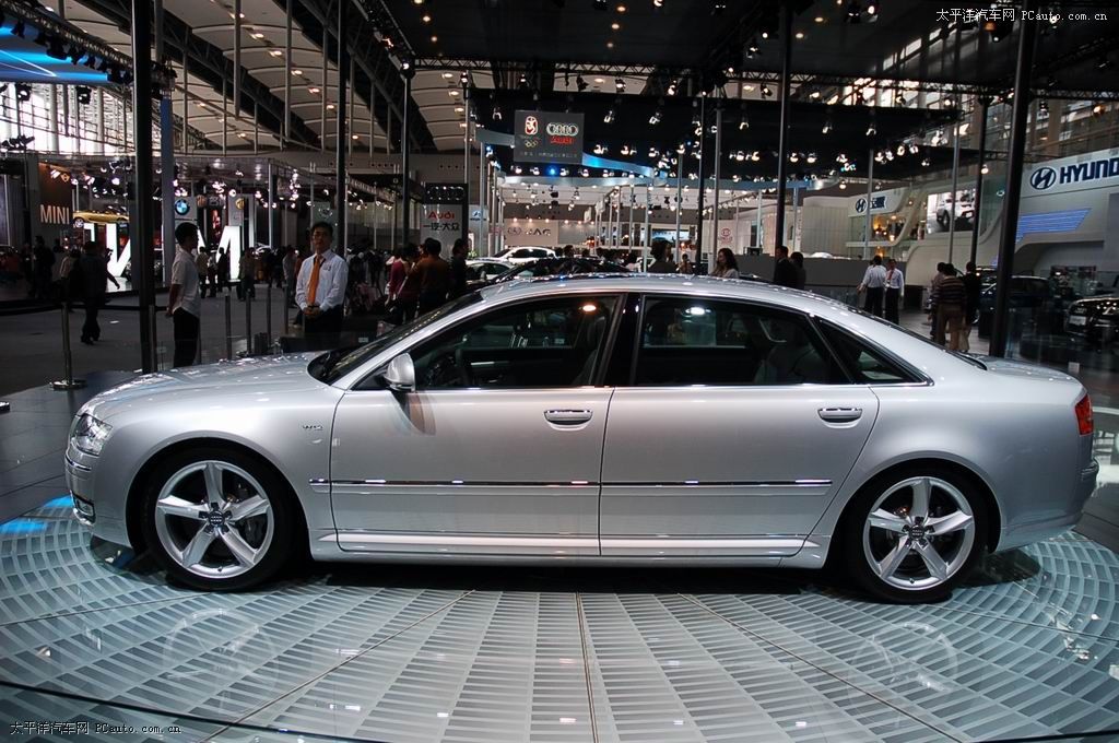 奧迪A8車展高清大圖