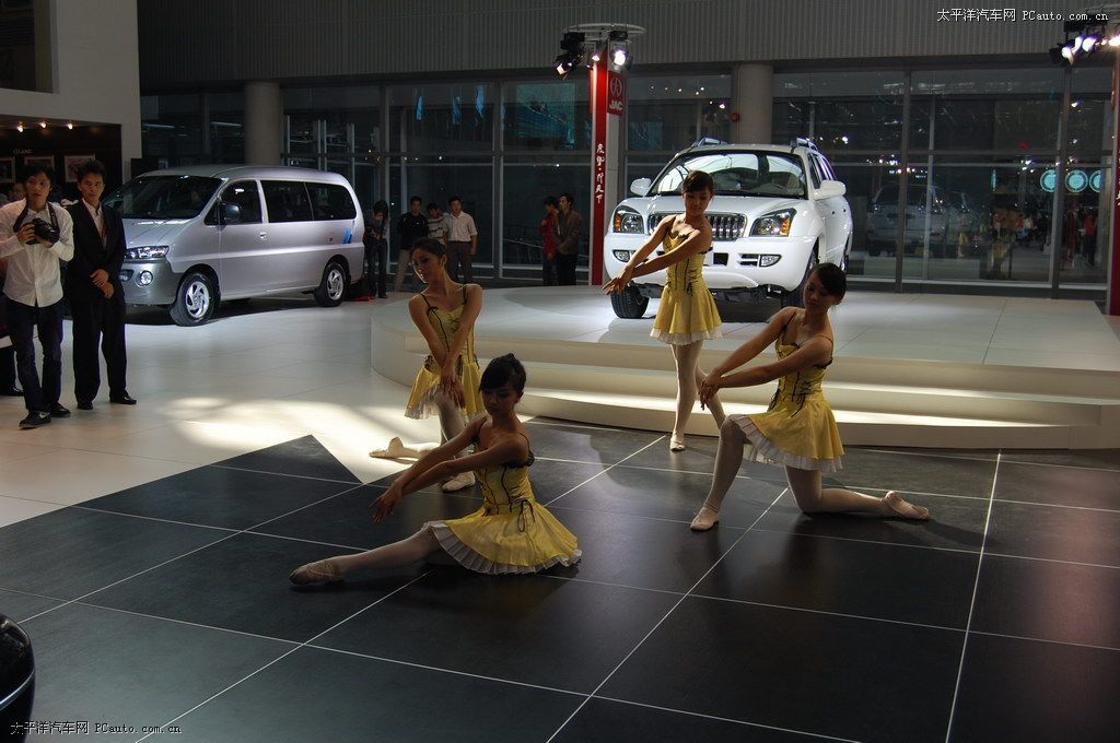 瑞鷹車展高清大圖