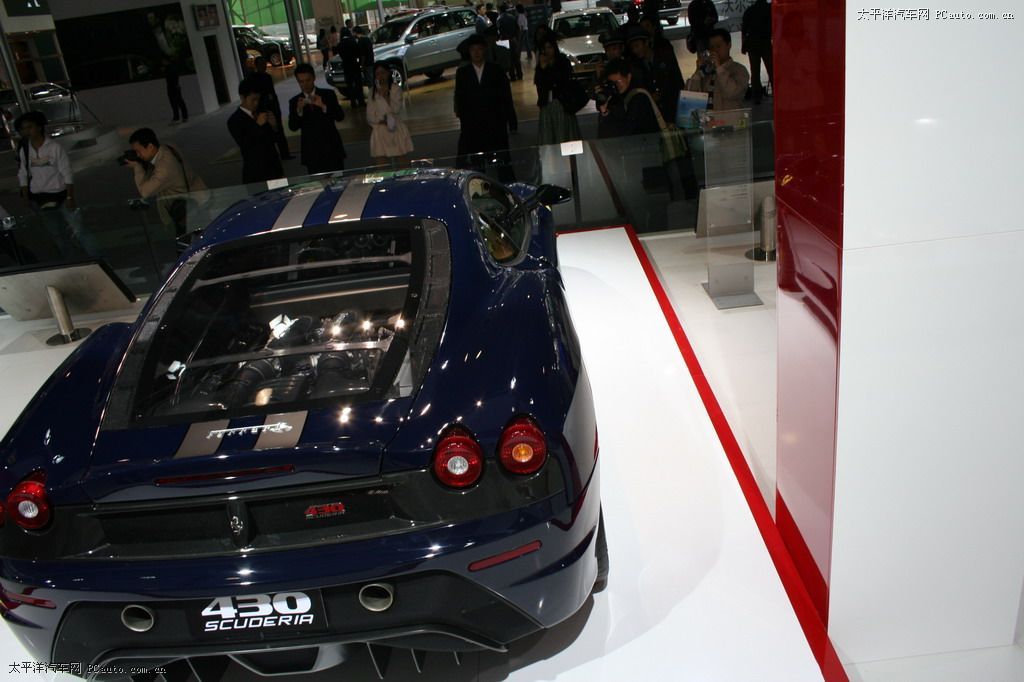 法拉利599車展高清大圖