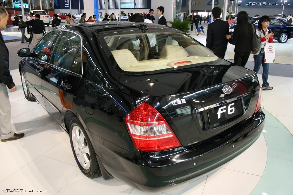 比亞迪F6車展高清大圖