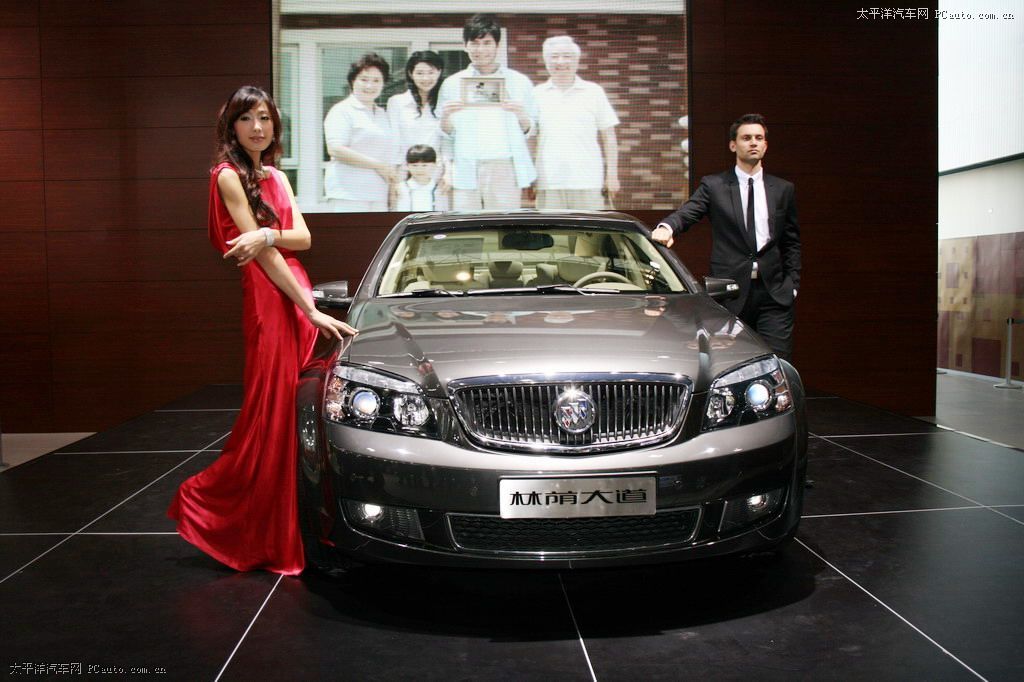 林蔭大道車展高清大圖