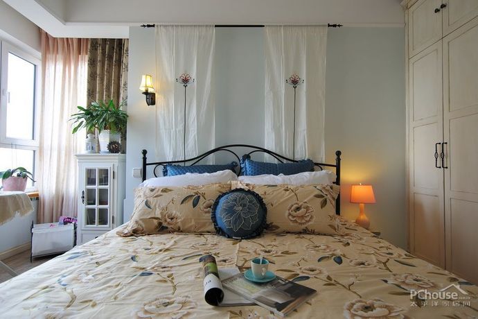地中海两室两厅卧室装修效果图